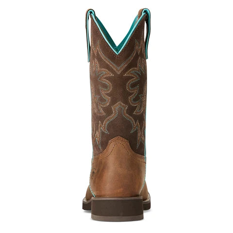 Ariat Women's Delilah Round Toe Boots - Distressed Brown / Fudge Brown