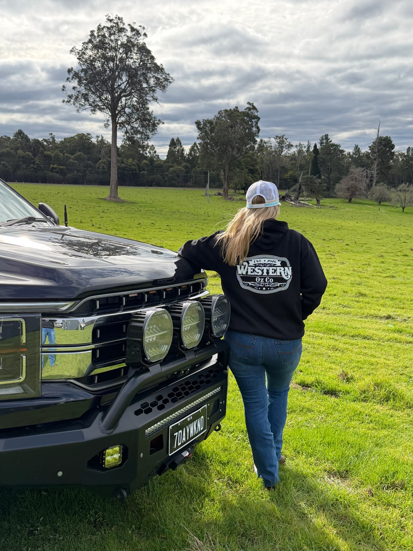 The Giddyup Woman's/Juniors lightweight Hoodie