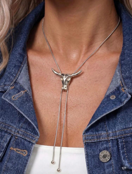 Silver Western Longhorn Bull Skull Bolo Tie Necklace – Adjustable