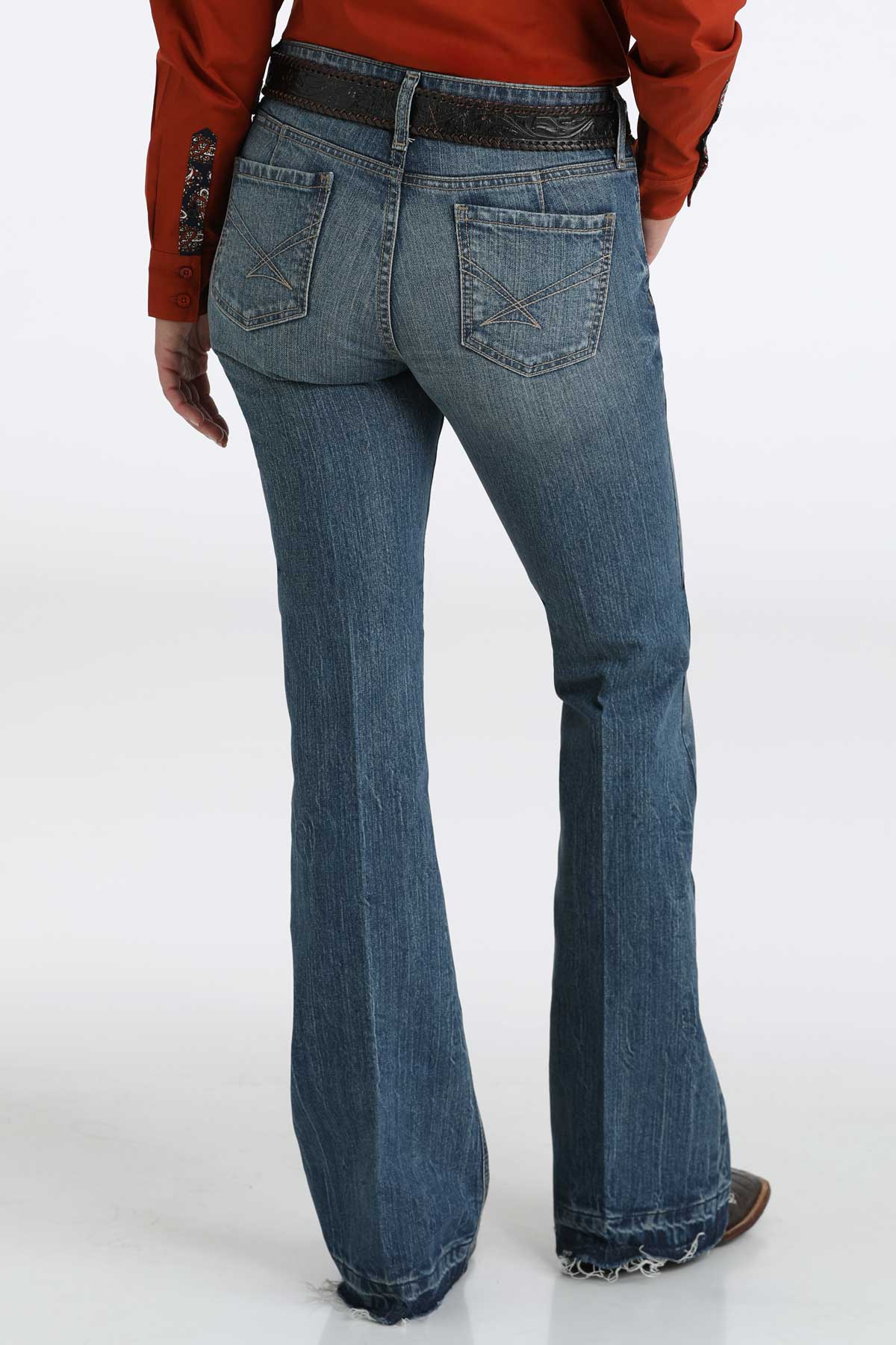 Cinch Women's Lynden Moderate Slim Fit Trouser Jeans