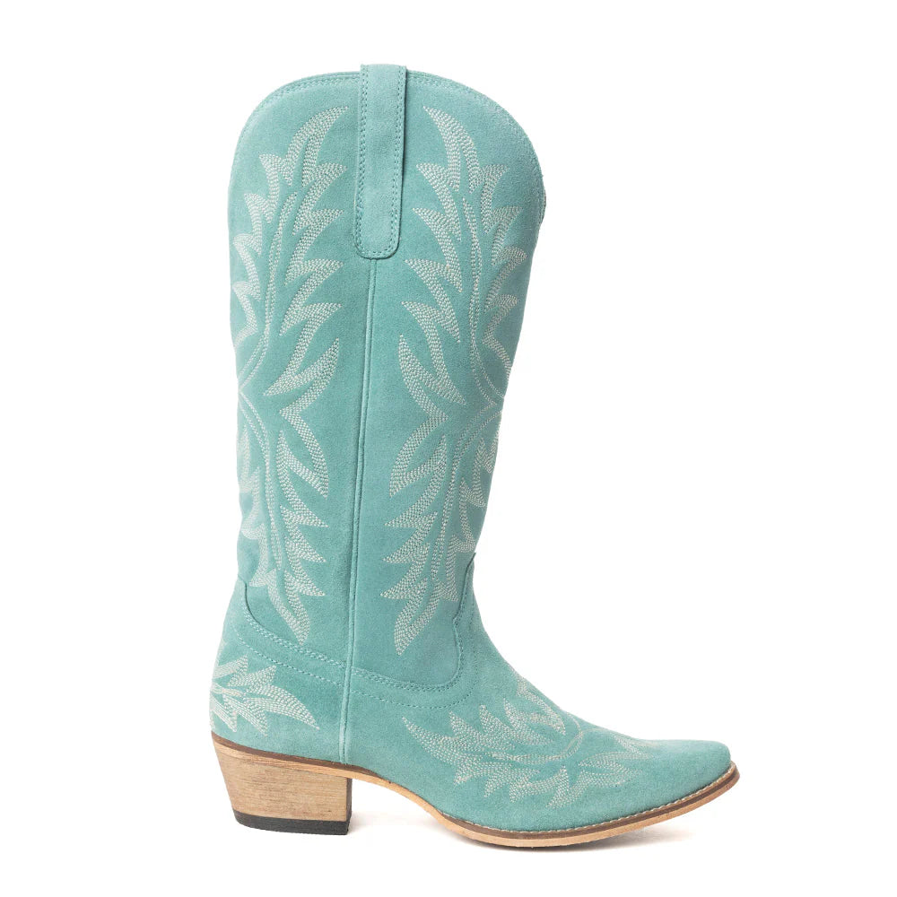 Midnight Trail Embroidered Boots