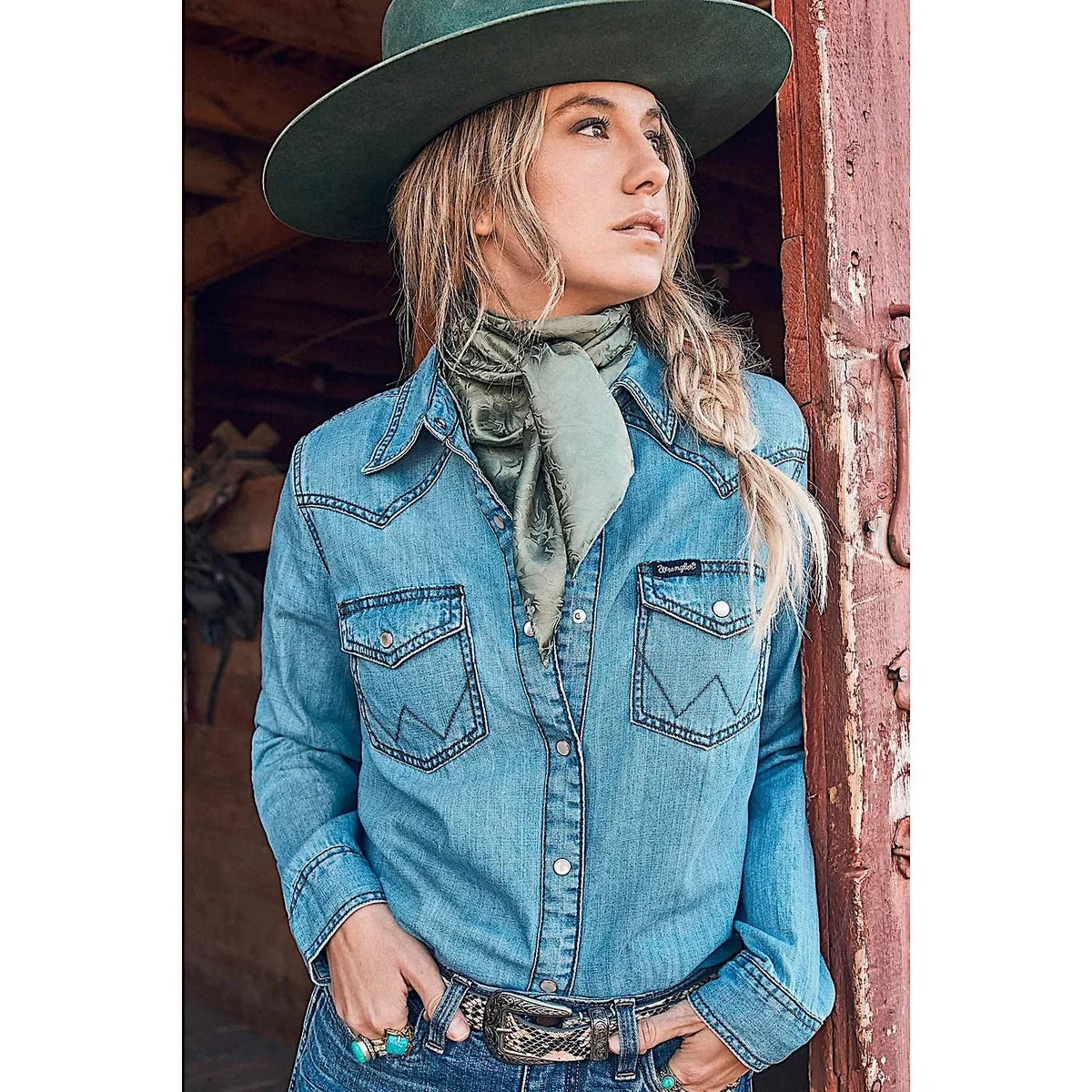 Wrangler Womens Classic Fit Denim Shirt - Mid Denim